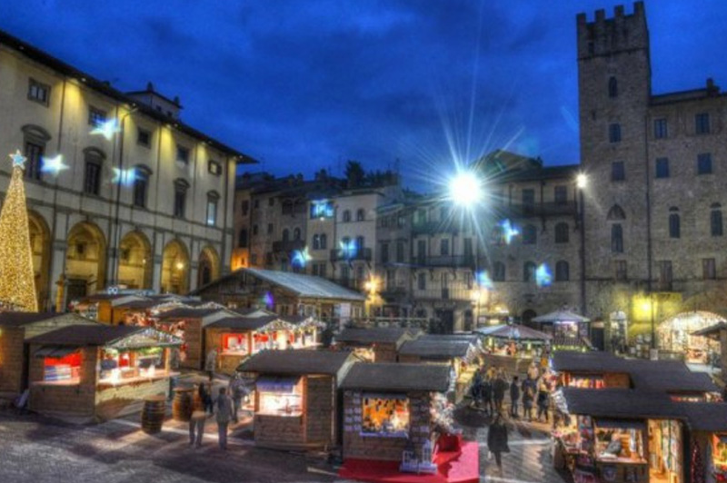 Scopri di più sull'articolo Visita alla città di Arezzo e ai suoi mercatini di Natale